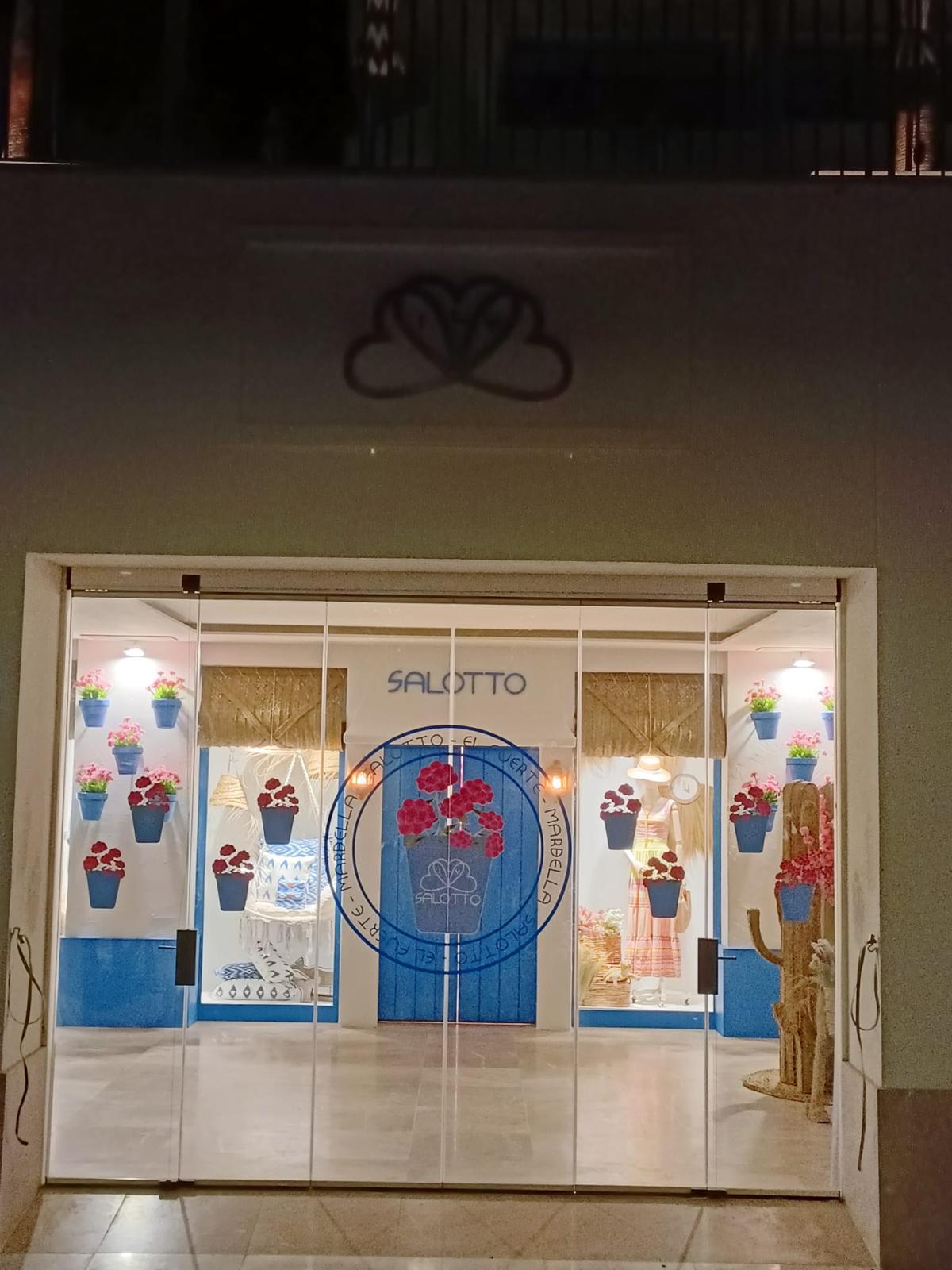 Local Salotto - Detalles